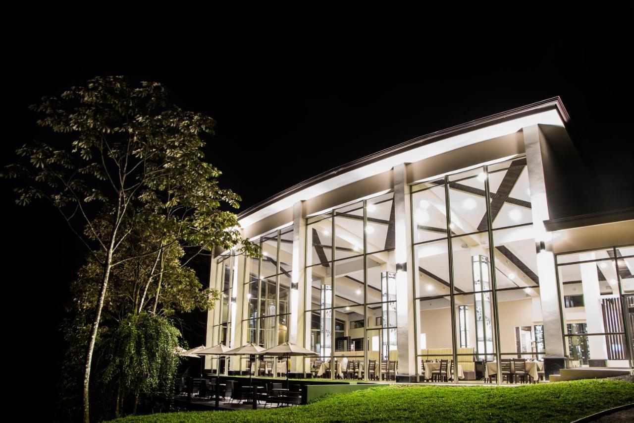 Hotel Lomas Del Volcan La Fortuna Екстер'єр фото